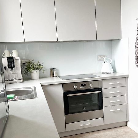 Nowoczesny Apartament - Blisko Centrum Varsavia Esterno foto